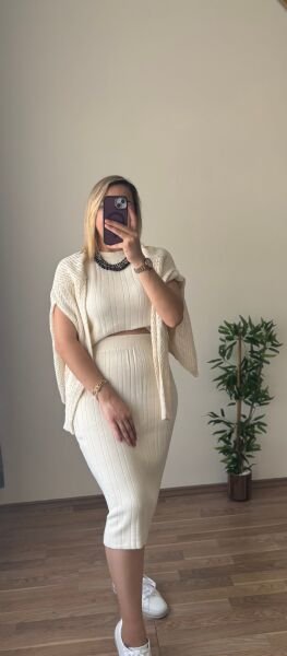 Bluz Etek Hırka 3'Lu Triko Takim Krem - Standart