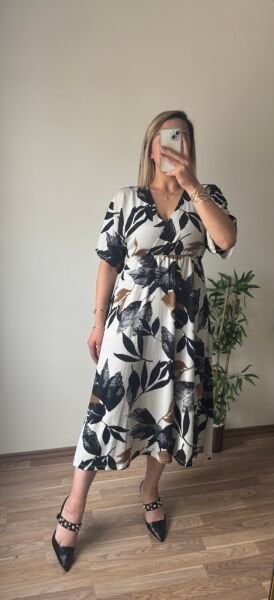 Kruvaze Yaka Yaprak Desenli Elbise