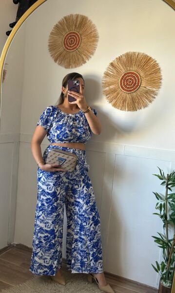 Desenli Crop Takim