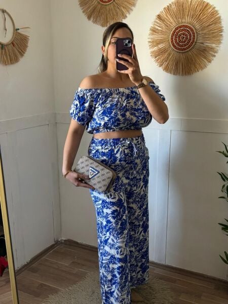 Desenli Crop Takim