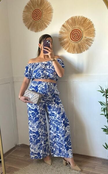 Desenli Crop Takim