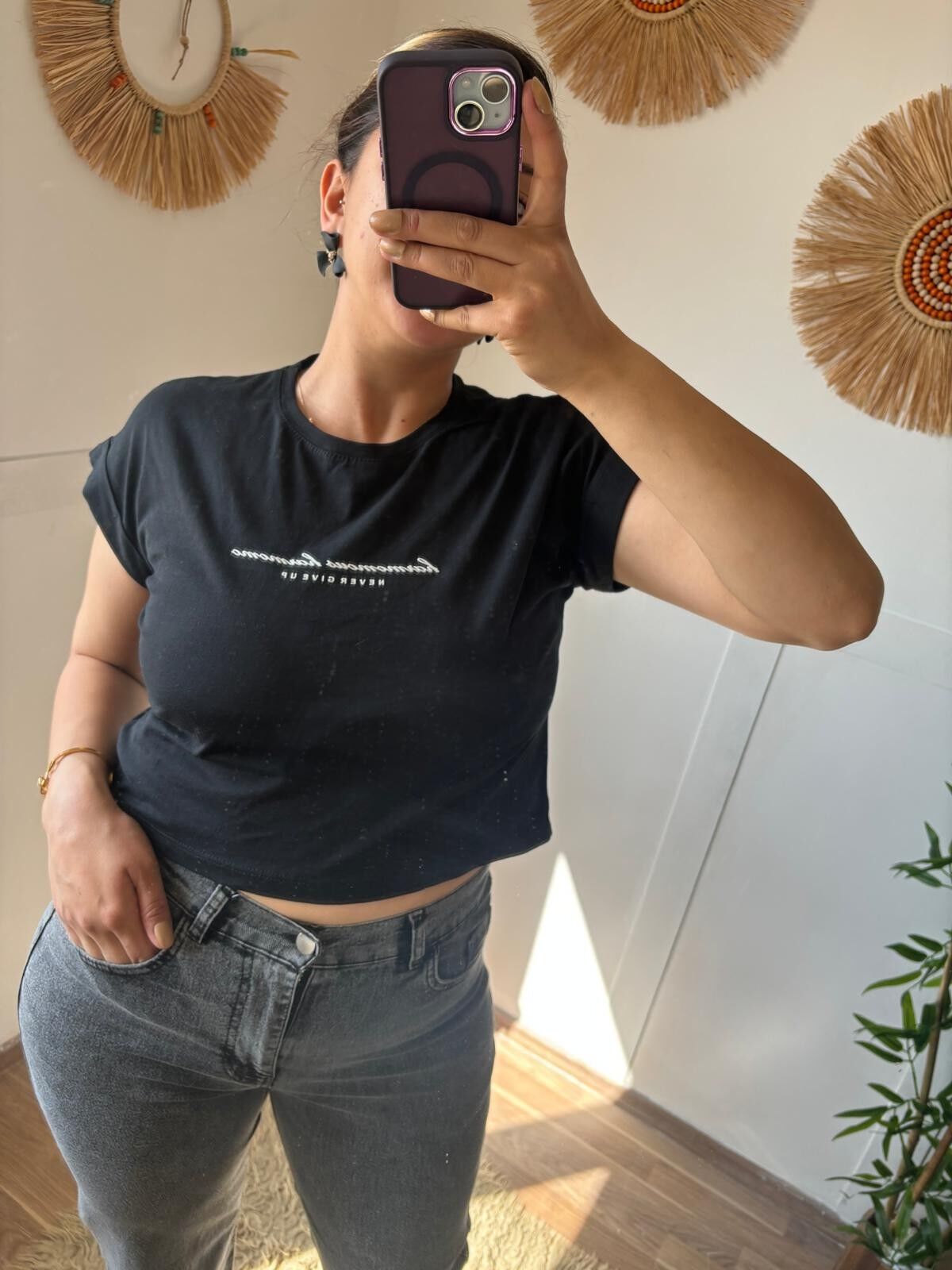 Siyah Crop