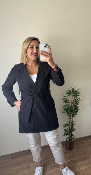 Kuşaklı Trençkot