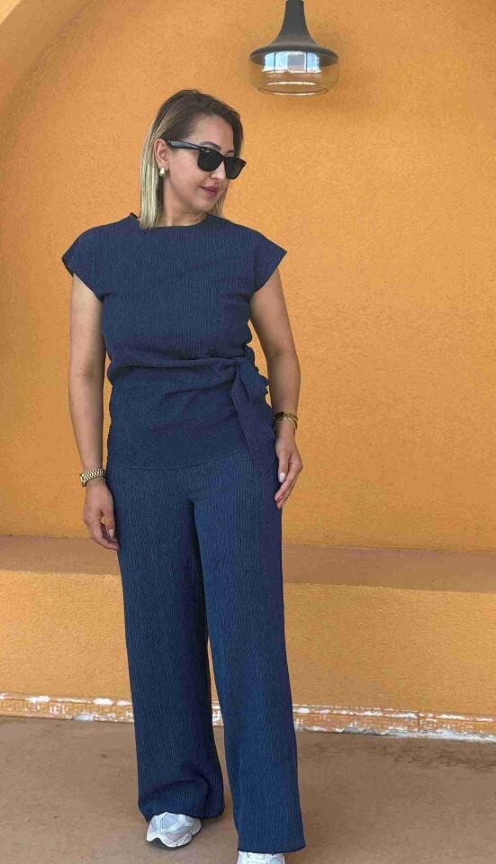 Bağlama Detaylı Bluz Pantolon Takim