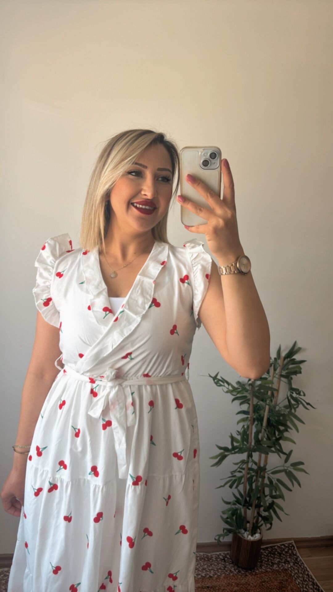 Kiraz Desenli Elbise Beyaz - L