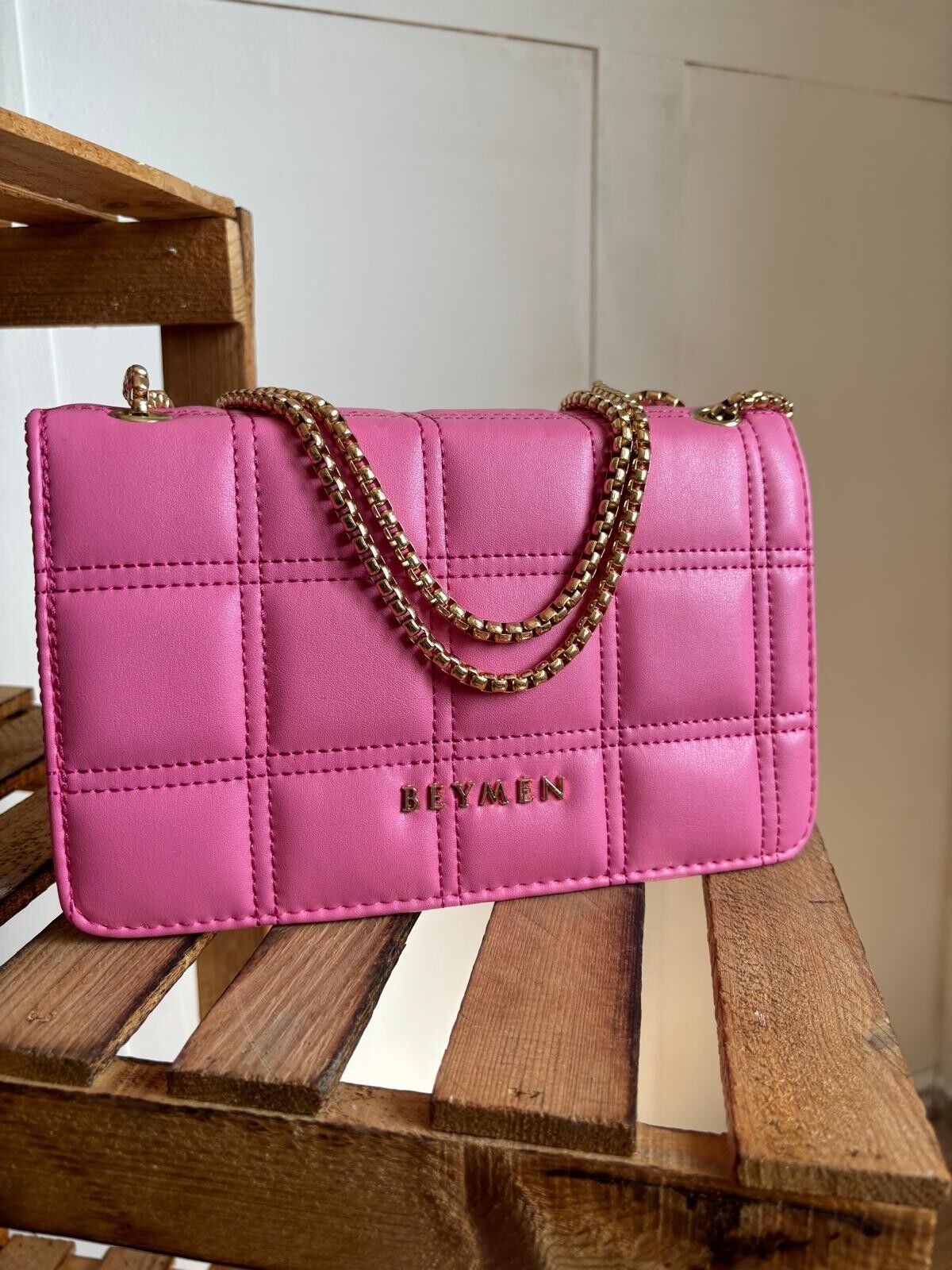 Gold Zincir Detaylı Çanta Pembe