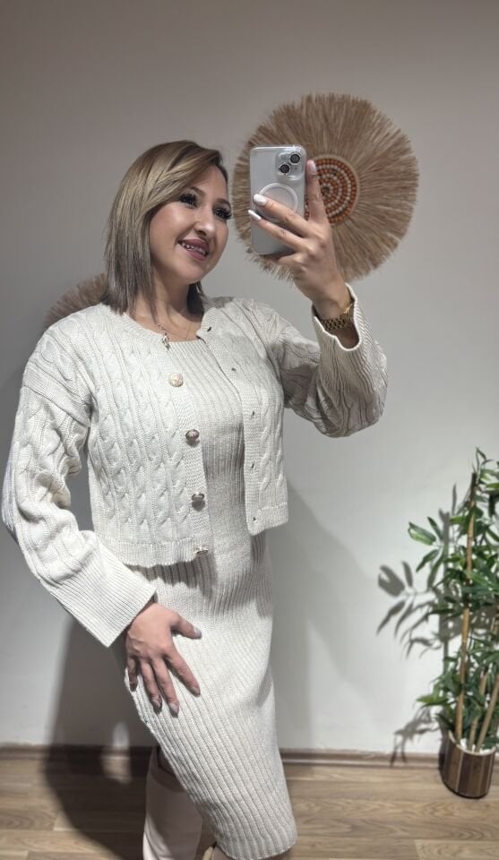 Krem Triko Ceket Elbise Takim