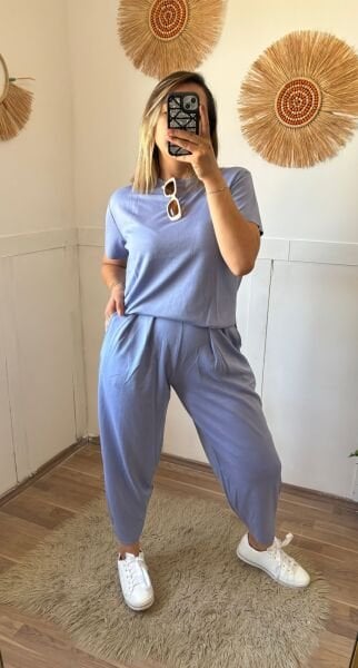 Lila