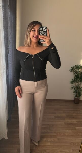 Siyah