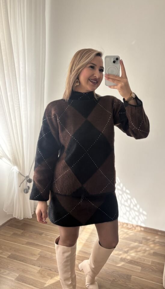 Kase Etekli Takim Kahverengi