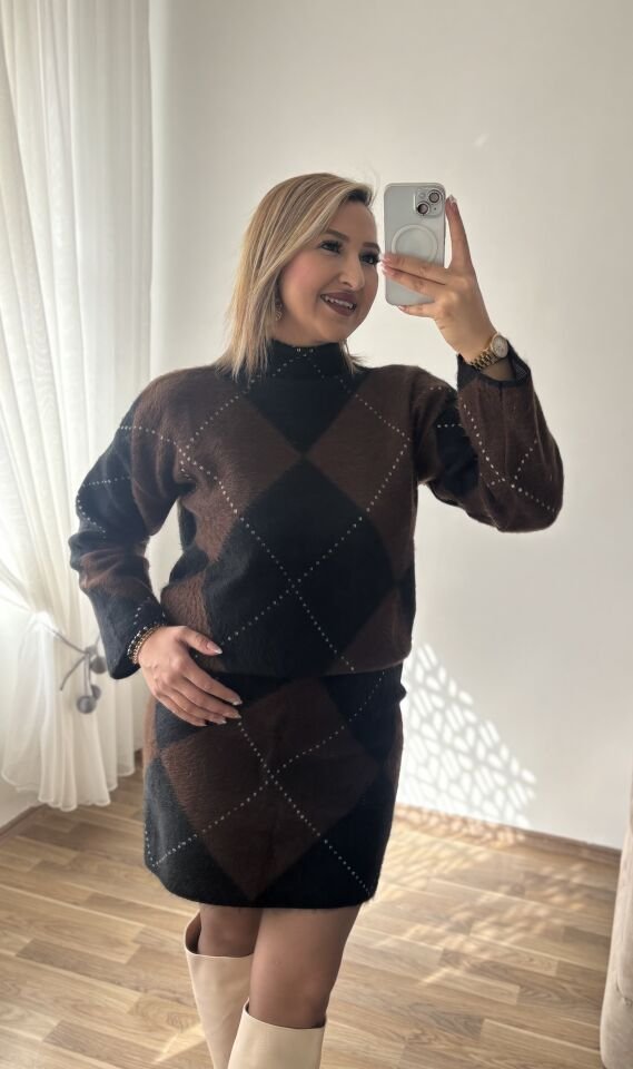 Kase Etekli Takim Kahverengi