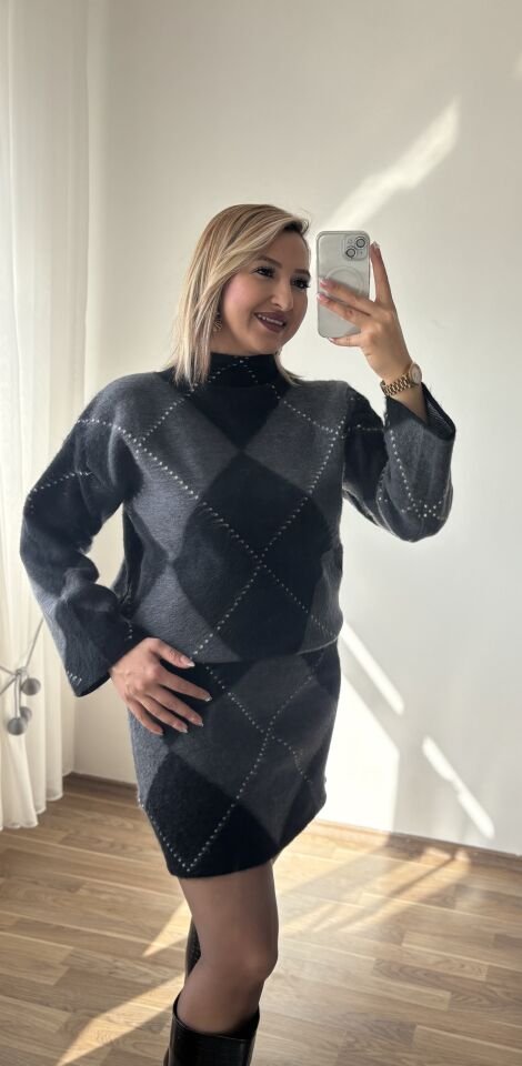 Kase Etekli Takim Antrasit