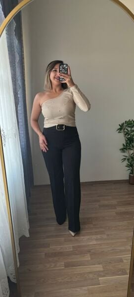 Siyah